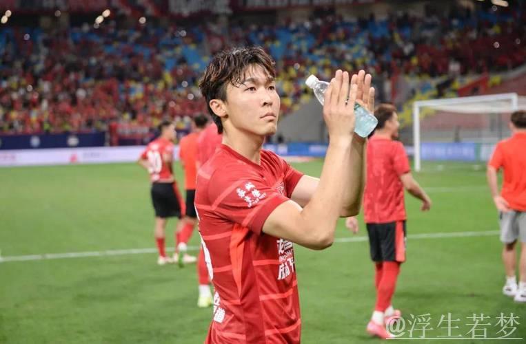 元敏诚劲射建功 成都蓉城率先破门